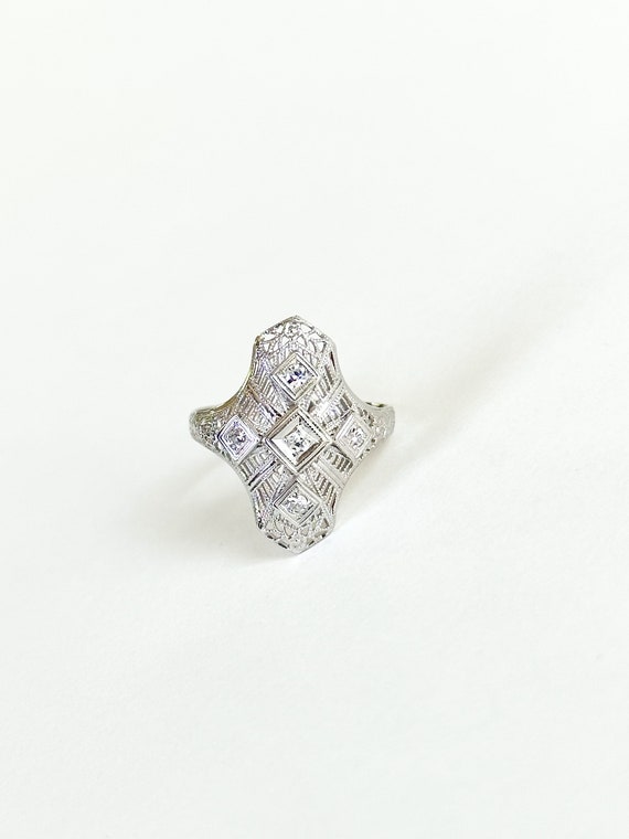 Edwardian 14k White Gold Filigree Diamond Ring