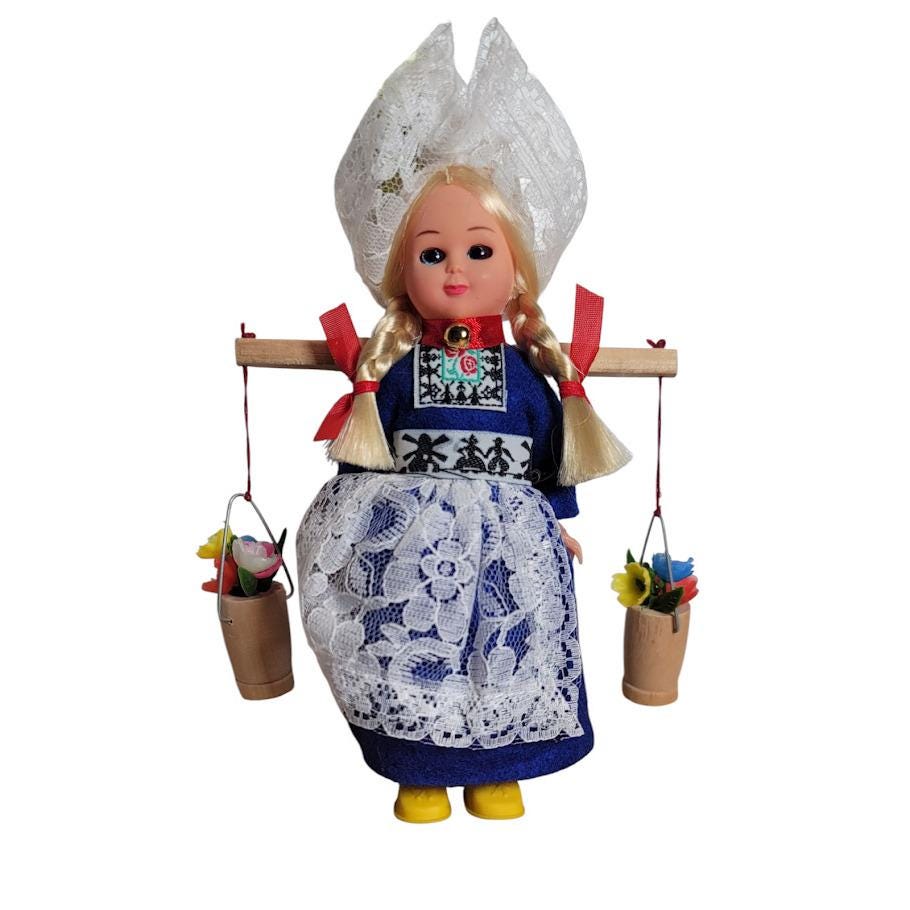 Vintage Dutch Danish Norway Blonde Folk Dress Sleeping Eyes Open/Close  Doll M34