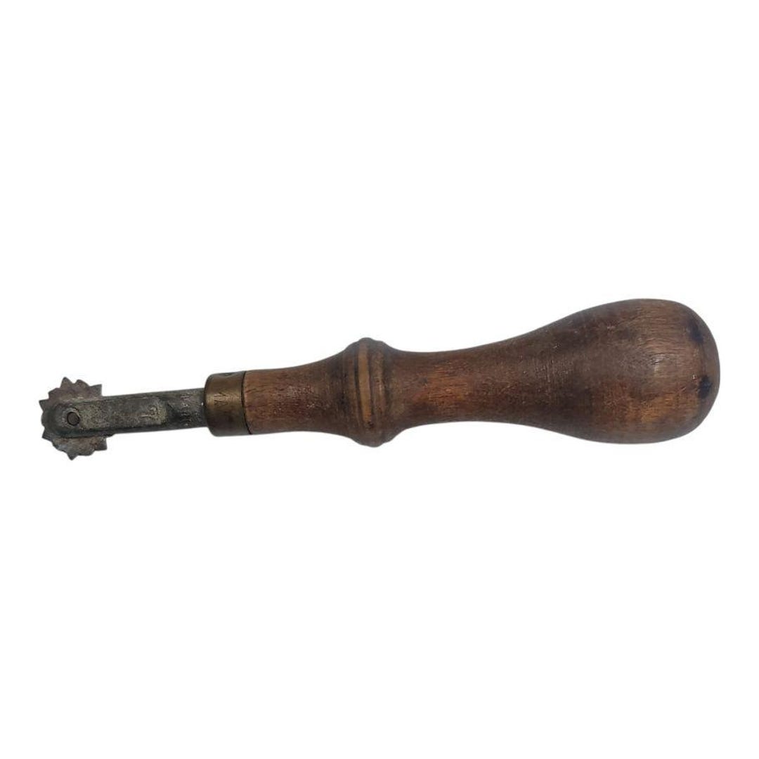 Rampart Tool Co. #7 Leather Overstitch Pricking Wheel – Vintage