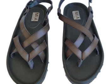 MIA Women’s Size 9 Taupe Bronze Strappy Toe Loop Studded Sandals New M11