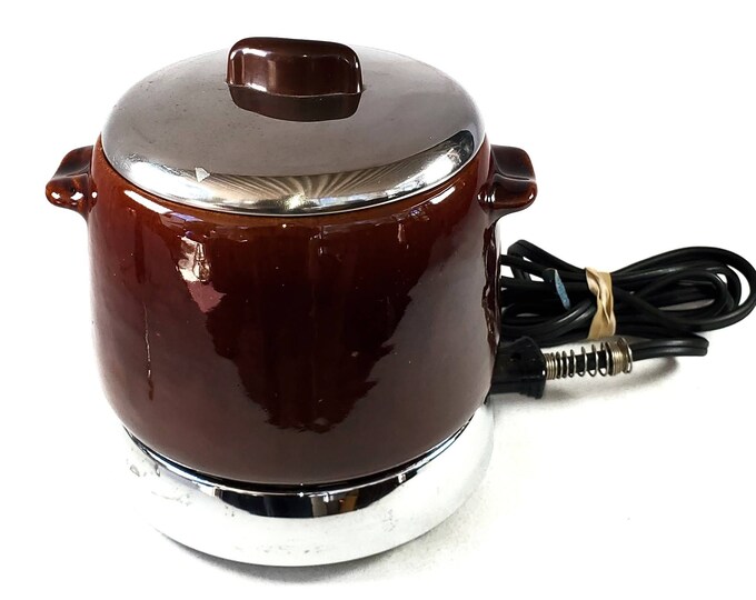 West Bend 2 Quart Electric Bean Pot Perfect for Fondue Pot Vintage Mid