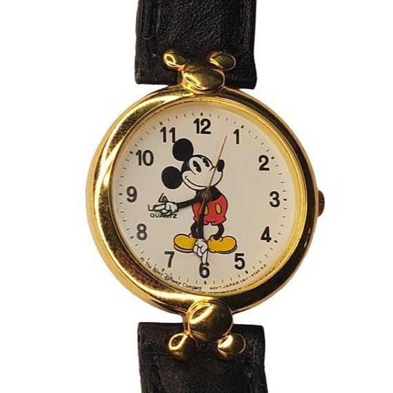 Lorus mickey mouse watch deals v811
