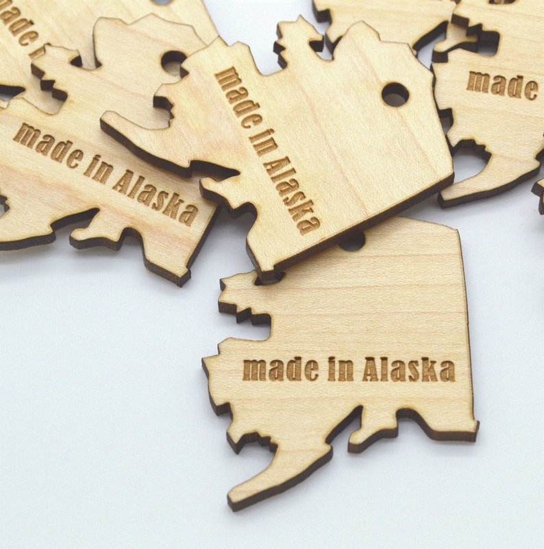 25 Wooden Custom Product Tags US States shapes laser cut and engraved image 5