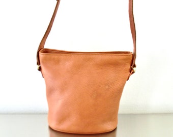 Vintage Coach Black Leather Asheville Zip, Refurbished Black Vintage Coach Black Leather Asheville Zip, Refurbished Black