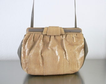 Vintage Tan & Taupe Lizard Skin Purse, Small 70s Convertible Butterscotch Lizard Clutch, Chic Two Tone Exotic Skin Bag, Retro Crossbody