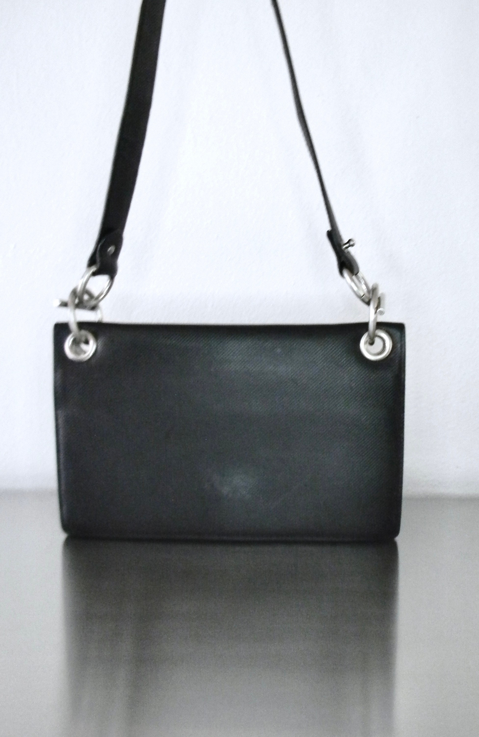 Vintage Black Saffiano Leather Bottega Veneta Shoulder Bag 