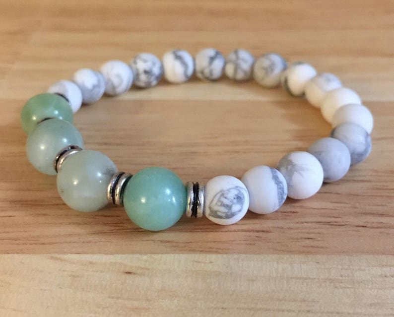Howlite and Amazonite bracelet