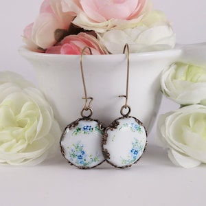 Porcelain earrings with blue flowers, hand-painted earrings, Japanese porcelain original, gift for flower lovers, portugal title jewelry zdjęcie 1