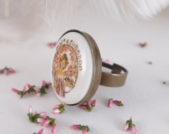 Porcelain hand-painted ring with Alphons Mucha Moët & Chandon, Art Nouveau famous artist, unique gift for lover fine art, artistic jewelry