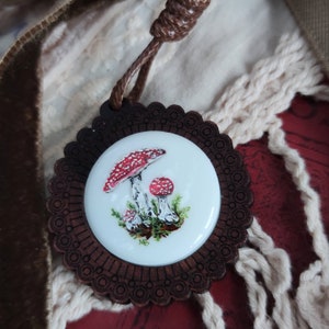 Porcelain hand painted bracelet with Toadstool, handmade jewelry, gift for natura lover , cottagecore outfit style, red mushrooms lover gift zdjęcie 4