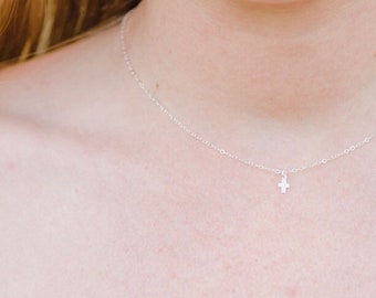 Collier croix Itsy Bitsy Teeny Weeny en argent sterling