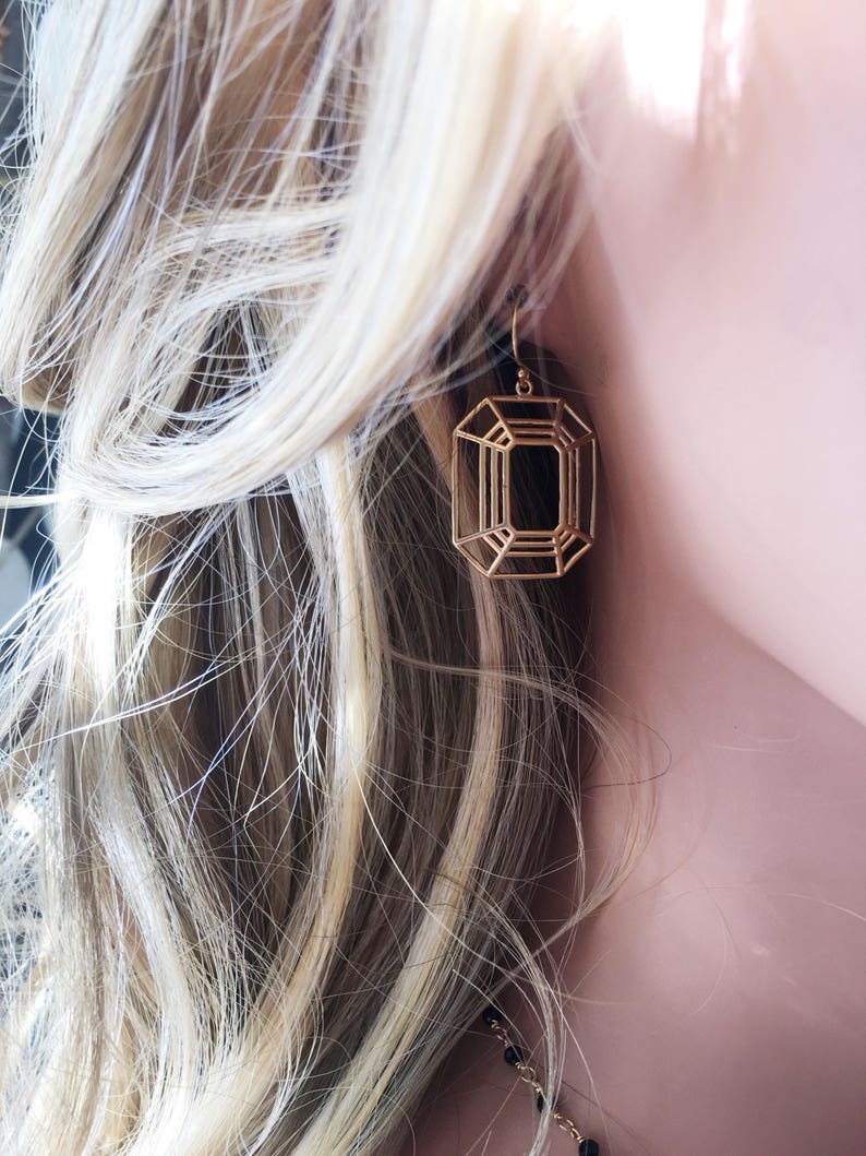 Framed Illusion Earring Matte Gold Earrings Everyday Gold earring Simple Earrings
