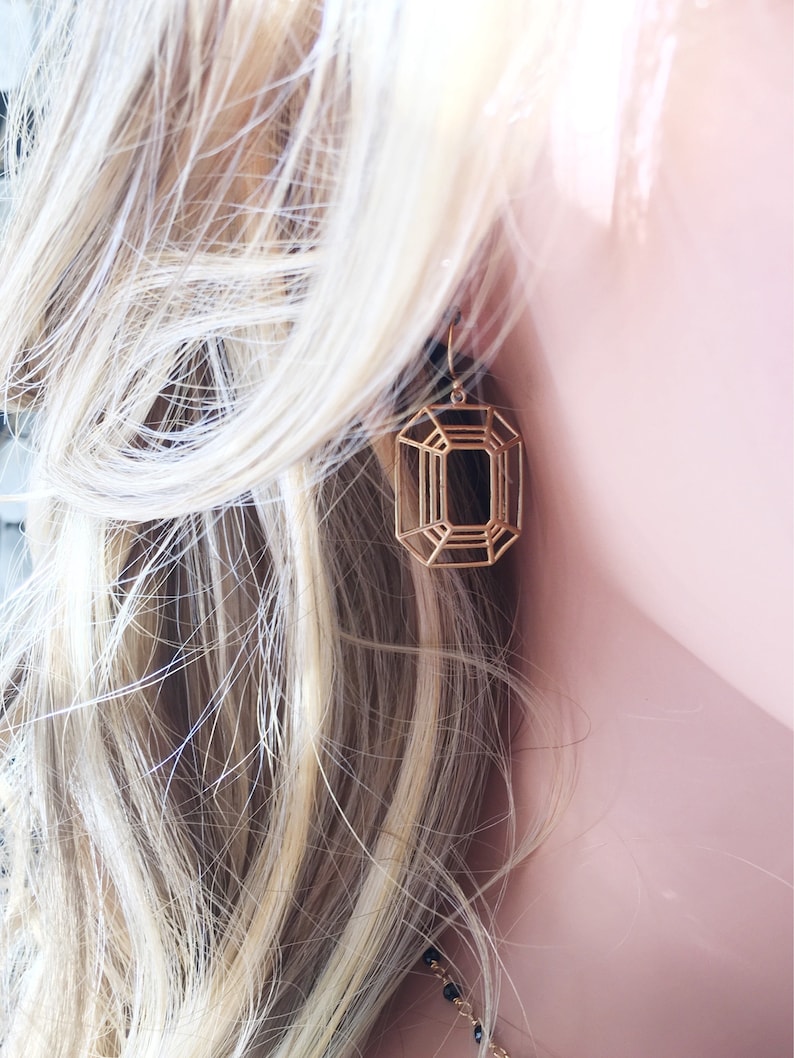 Framed Illusion Earring Matte Gold Earrings Everyday Gold earring Simple Earrings