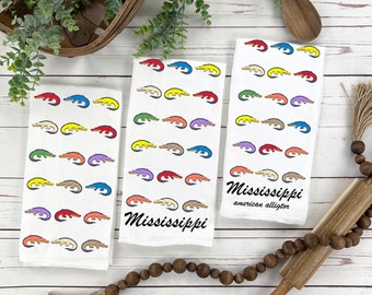 Mississippi Alligator Personalized Tea Towel, State Symbol Wildlife Tea Towel Gift, One-of-a-Kind Nature and Wildlife Gift