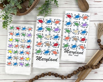 Maryland Blue Crab Personalized Tea Towel, State Symbol Wildlife Tea Towel, One-of-a-Kind Nature and Wildlife Gift, Coastal Charm Gift