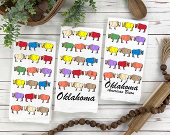 Oklahoma Bison (Buffalo) Personalized Tea Towel, State Symbol Wildlife Tea Towel Gift, One-of-a-Kind Nature and Wildlife Gift, Wildlife Art