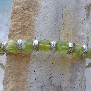 Peridot Bracelet, August Bracelet, August Birthstone, Cube Peridot, Natural Peridot