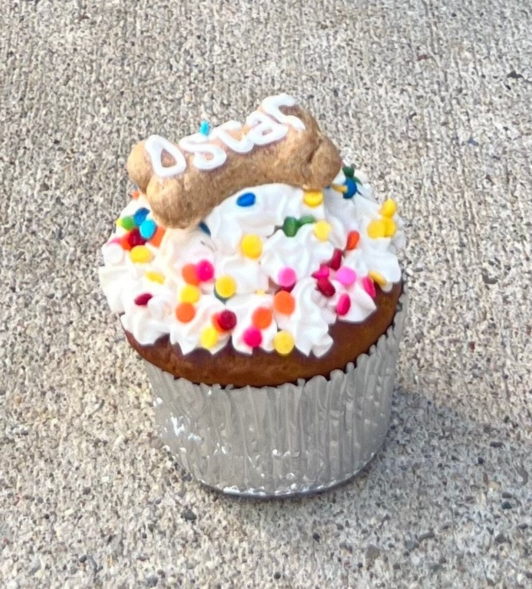 What Is In A Sprinkles Dog Cupcake