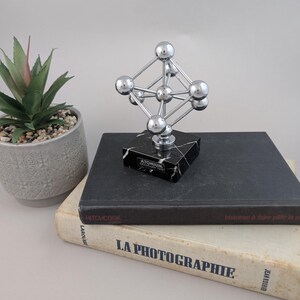 Sculpture souvenir en marbre de l'Atomium Bruxelles, exposition universelle de 1958, presse-papiers, sculpture souvenir