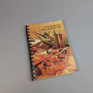 Vintage Holy Family Church Harrisburg Pennsylvania Favorite Recipes from our Best Cooks Book