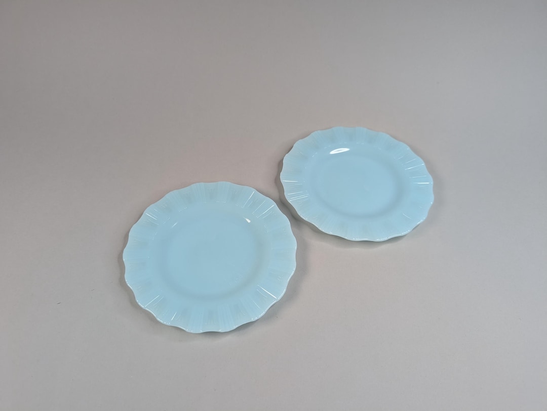 Vintage Pair of Pyrex Kings Crown Robin Egg Blue Dessert Plates - Etsy