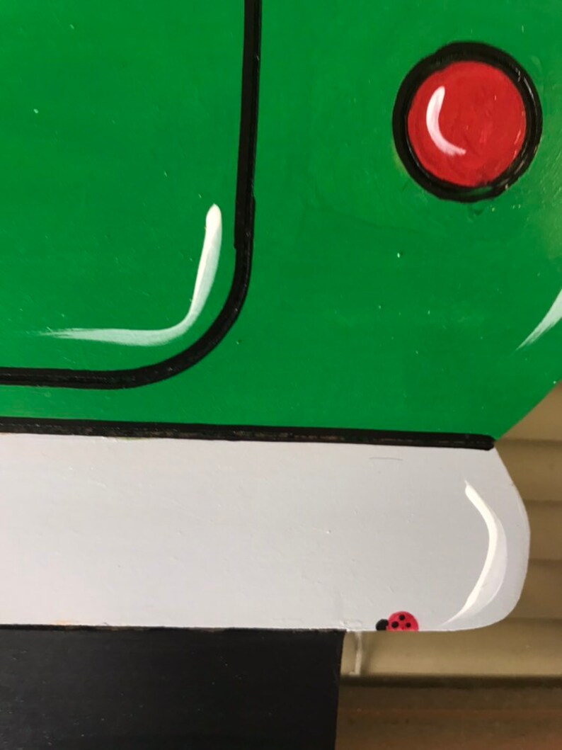 Not in stock Special order. Special custom order Cake and cupcakes truck door hanger