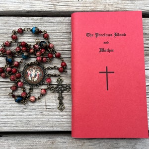 Paquete Especial! Coronilla de la Preciosa Sangre y Libro de Oración de la Preciosa Sangre ~ ¡Envueltos en alambre, hermosos y duraderos! ~ Tarjeta de oración incluida