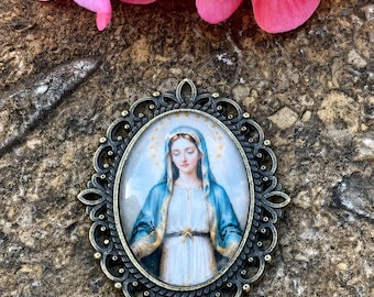 Handcrafted Beautiful Catholic Cabochon Rosary Centerpiece | Handmade Glass Cabochon | Vintage Marian Image | Bronze Connector Pendant