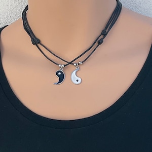 Yin Yang Pendant, Yin Yang Necklace, Birthday Gift, Friendship Necklace, 2 Best Friends Gift, 2 Best Friends Necklace, Boyfriend Pendant