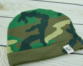 Snuggle Baby Camo Handmade Newborn Hat