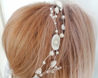 Sea shell Hair Vine, Beach Wedding, shell Hair Accessories, Mermaid Headpiece, beach Tiara, Bridal Hair Vine, Seashell Headband, shell crown