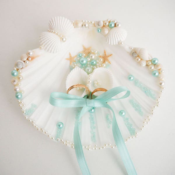 Seashell Ring Holder - Aqua mint Beach Wedding - Starfish Ring Bearer - Sea Shell Ring Pillow - Sea Wedding Ring Bearer - Wedding starfish