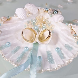 Aqua Blue Beach Wedding - Starfish Ring Bearer - Seashell Ring Holder - Sea Shell Ring Pillow - Sea Wedding Ring Bearer - Wedding starfish