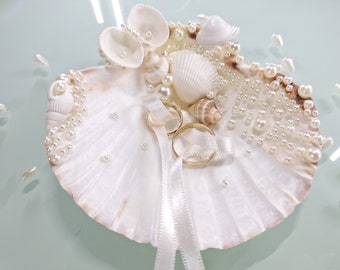 Nautische Ringkussen - Seaside Elegance: SeaShell Ring Holder voor strandbruiloften - Sea Shell Ringdrager - Trouwring Display - Ceremonie