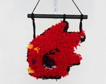 Island Character Yarn Wall Hanger