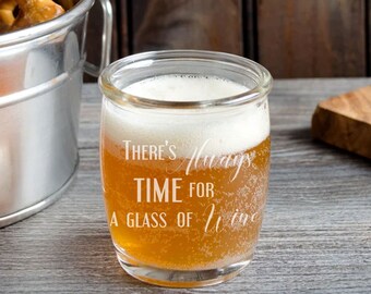 Taça para degustação de cerveja ou vinho, 120 ml. Taça para degustação de cerveja/vinho - Personalizada, gravada, entalhada - Monograma, iniciais ou inscrição.