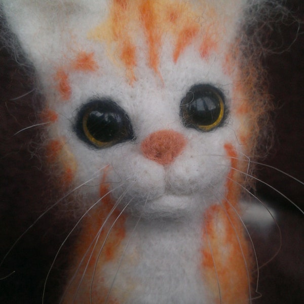 Needle felted kitten