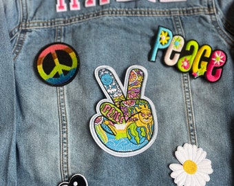 Girl power, 90s peace lover, personalised denim jacket // Custom name gift for kids, christmas present girls, hippy, spice girls, xmas girls