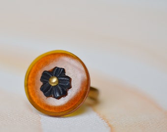 Art Deco Ring, Vintage Statement Ring, Amber Resin Ring. U.K