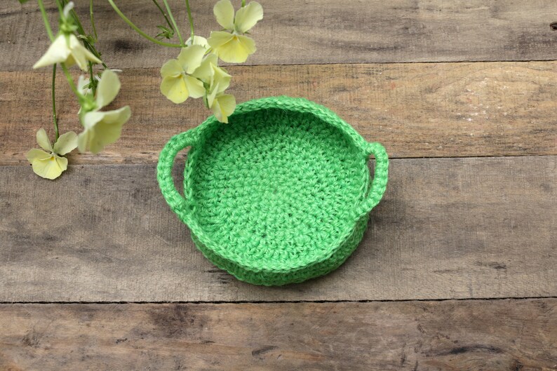 Crochet Coaster Set With Matching Holder Hause Warming Gift Etsy UK