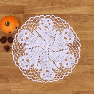 Crochet Halloween Ghost Doily