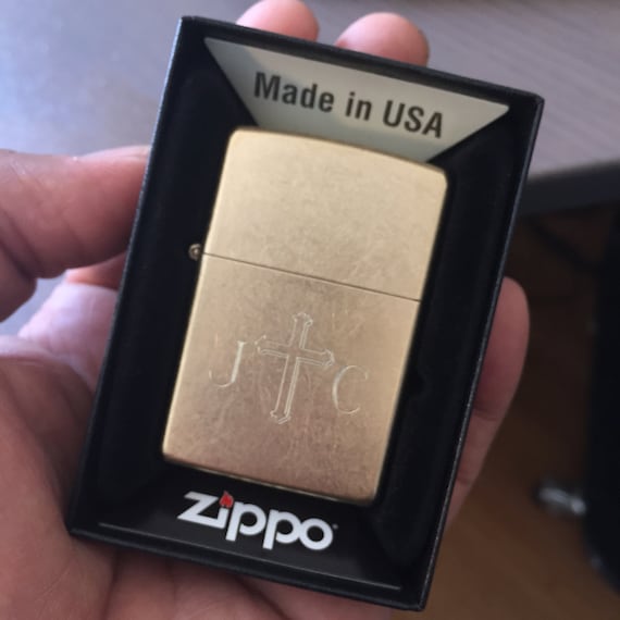 Genuine Zippo Lighter Personalized Classic Gold Dust Street 