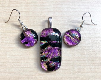 Dichroic Matching Jewelry Set, Fused Dichroic Glass Dangle Earrings, Fused Dichroic Glass Pendant, Pink, Black, Orange, Turquoise