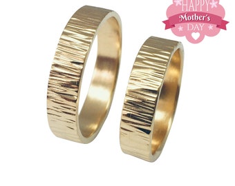 Matching his and hers wedding bands - Couples wedding band set - Couples ring set gold - 14k gold wedding band his and hers - His hers rings