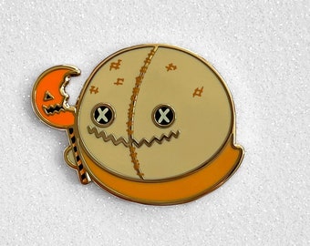 Spoopy Cute Sam Ghost Enamel Pin - Kawaii Spooky Horror Halloween Badge