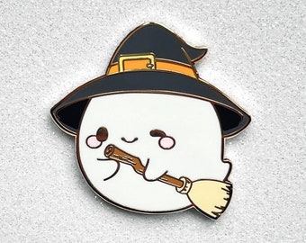 Spoopy Cute Witch Ghost Enamel Pin - Kawaii Spooky Horror Halloween Badge - Little Round Cosplay Ghost