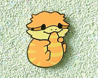 Cute Bearded Dragon Enamel Pin • Animal Lapel Pin Badge
