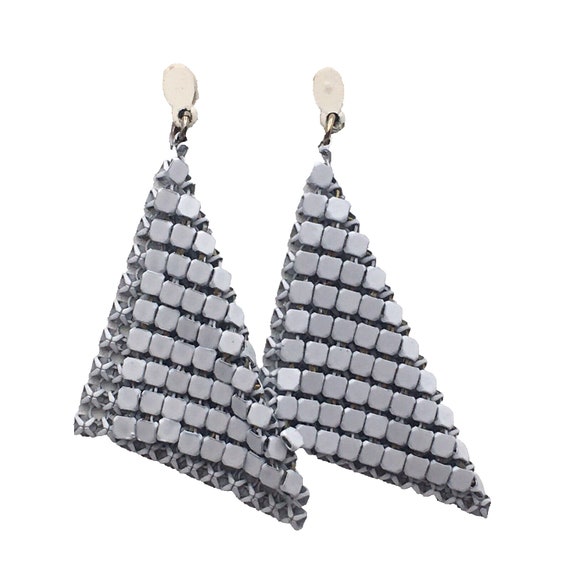 Vintage White Enamel On Metal Mesh Dangle Earring… - image 1