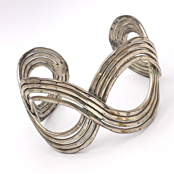 Hammered Metal Silver Tone Double Infinity Cuff Br