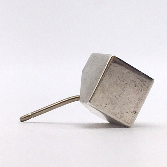925 Tiffany & Co Cube Stud Earring 3.46 grams Ste… - image 3